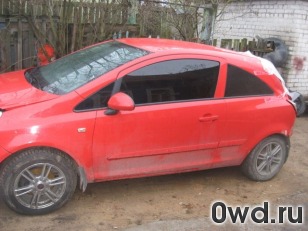 Битый автомобиль Opel Corsa