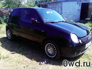 Битый автомобиль Volkswagen Lupo