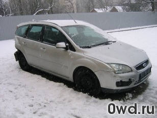 Битый автомобиль Ford Focus