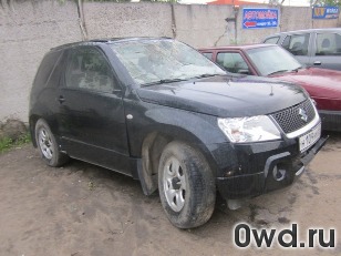 Битый автомобиль Suzuki Grand Vitara